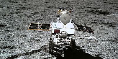 Çin ay'ın karanlık yüzeyini keşfediyor